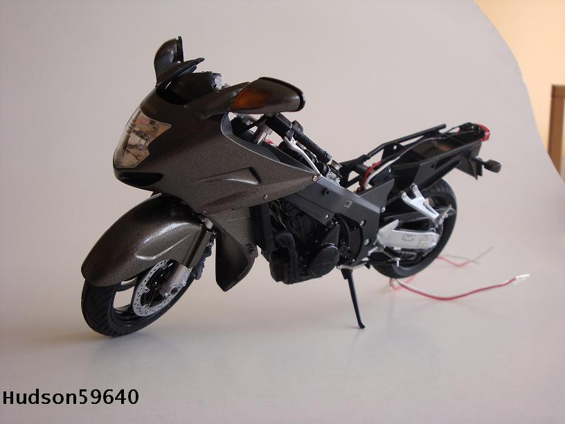 maquette moto 1/12 (hudson59640)